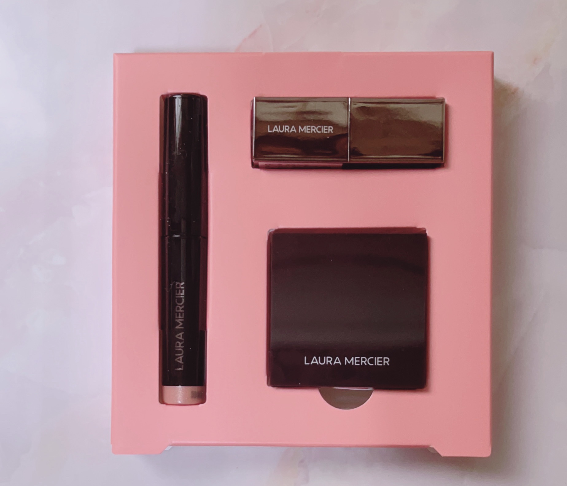 プティ コレクシオン ベストカラー t/ローラ メルシエ/メイクアップキットを使ったクチコミ（2枚目）