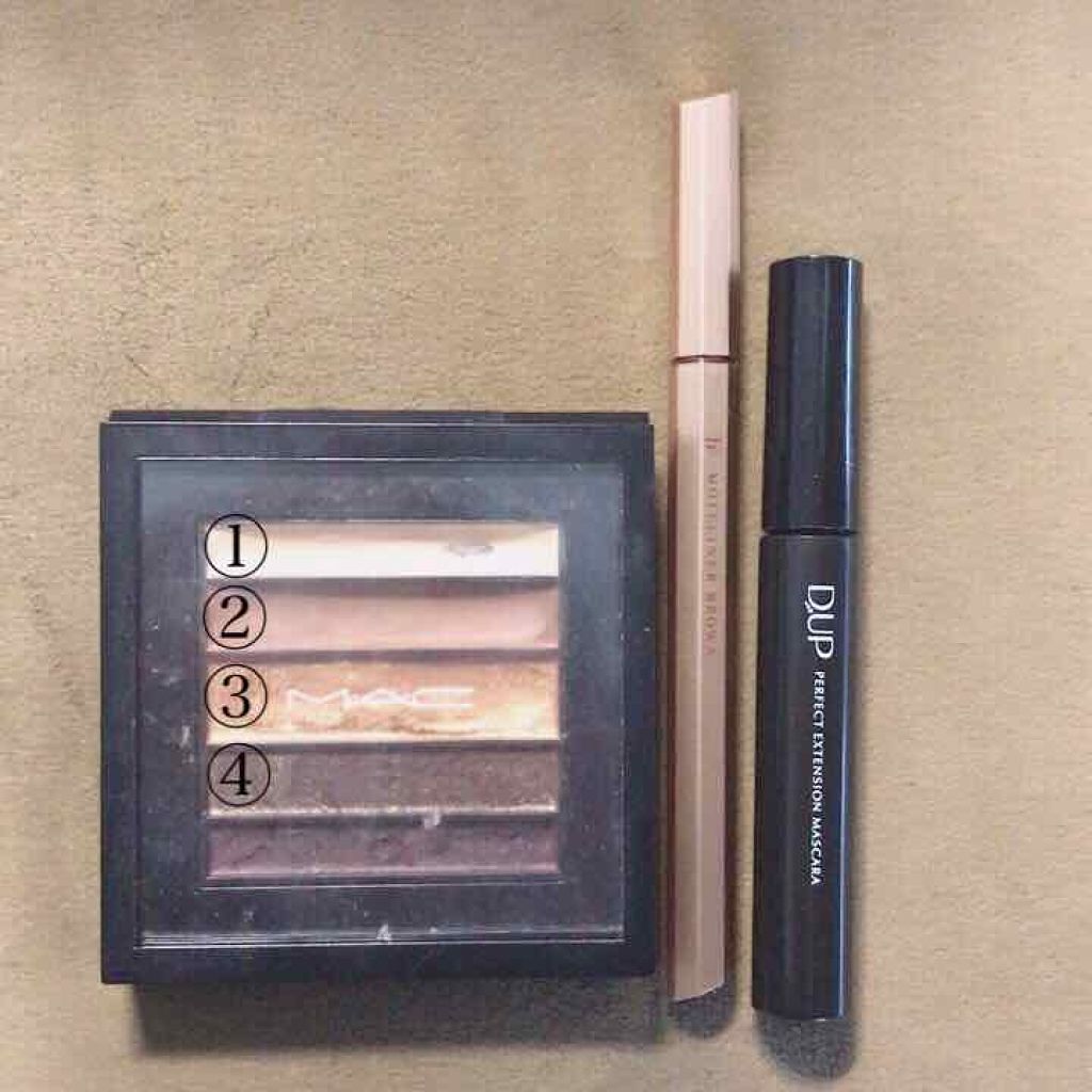 ヴェラックス パールフュージョン シャドウ/M・A・C/アイシャドウパレットを使ったクチコミ（2枚目）