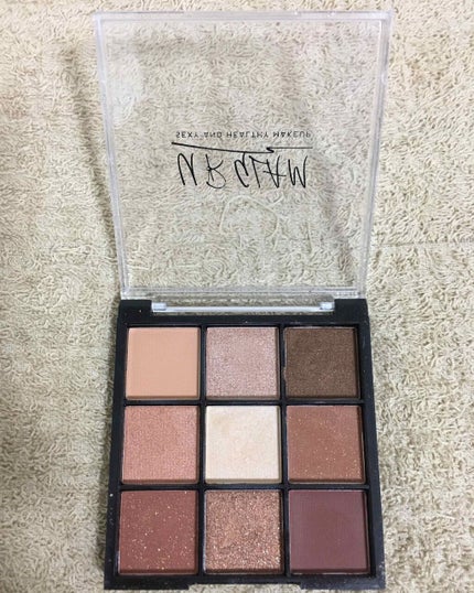 UR GLAM BLOOMING EYE COLOR PALETTE/U R GLAM/アイシャドウパレットを使ったクチコミ(1枚目)