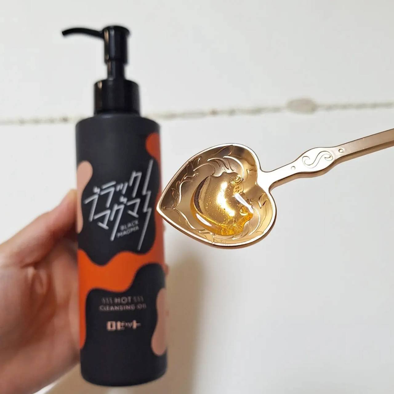 ブラックマグマ ホットクレンジングオイル[クレンジングオイル]/ロゼット/オイルクレンジングを使ったクチコミ（3枚目）