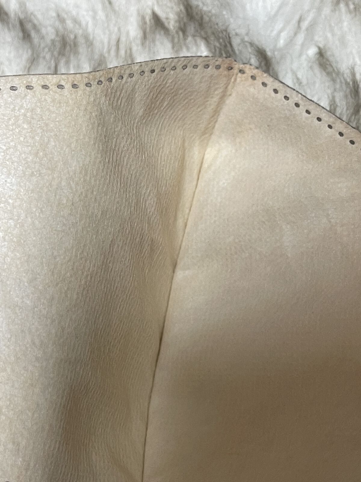 アンクル ド ポー オール アワーズ ファンデーション B10/YVES SAINT LAURENT BEAUTE/リキッドファンデーションを使ったクチコミ（2枚目）