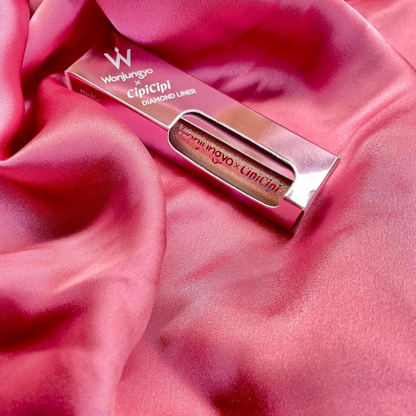 ウォンジョンヨ ダイヤモンドライナー/Wonjungyo/リキッドアイシャドウを使ったクチコミ(6枚目)