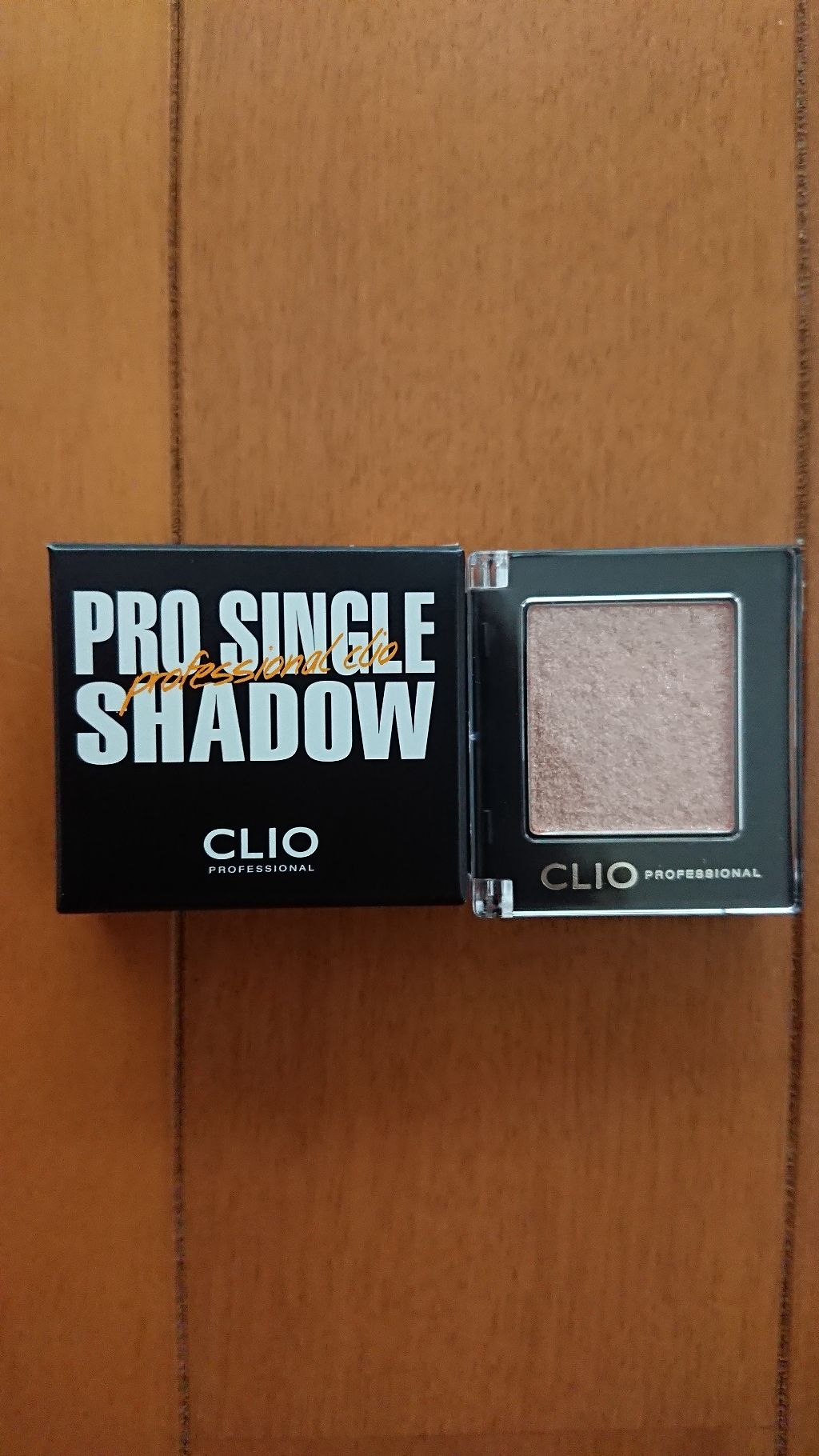 プロ シングル シャドウ/CLIO/単色アイシャドウを使ったクチコミ（2枚目）