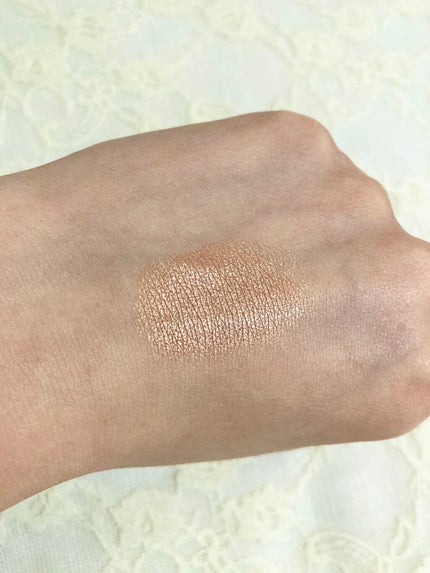 カラークイーン オイルシャドウ/ロレアル パリ/単色アイシャドウを使ったクチコミ(3枚目)