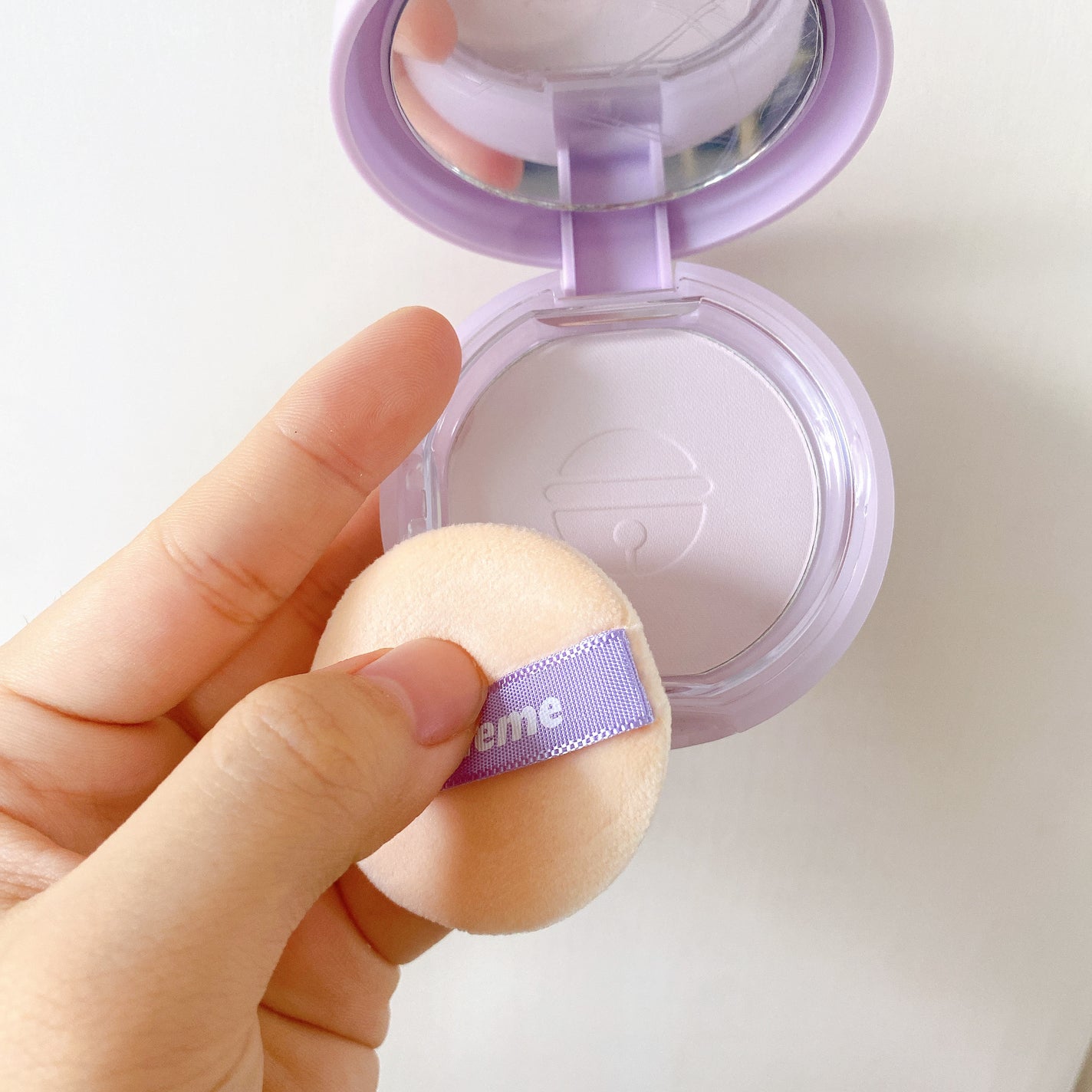 パープルコットントーンコントロールパクト/i’m meme/プレストパウダーを使ったクチコミ(2枚目)