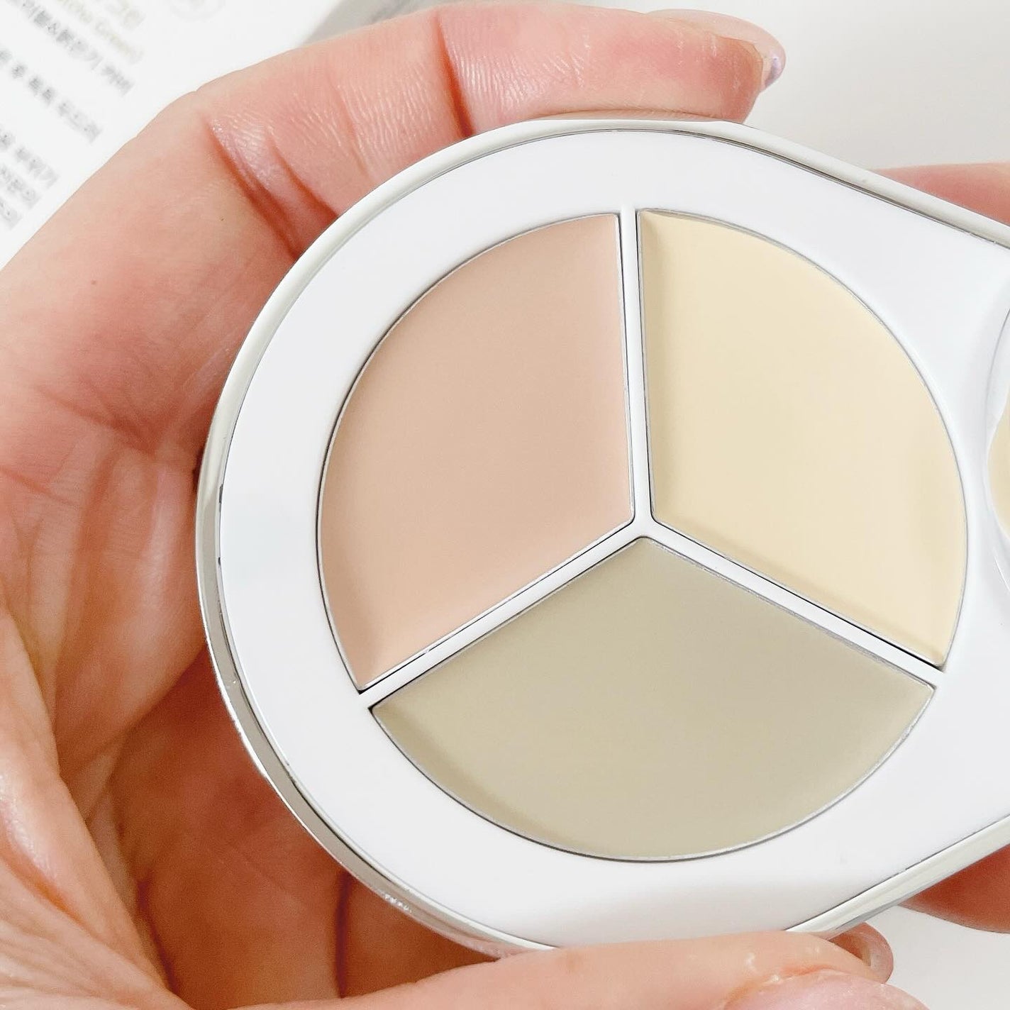 パーフェクトカバー コンシーラーパレット/Dear.A/パレットコンシーラーを使ったクチコミ(2枚目)