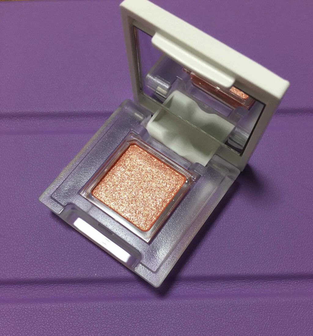 アイカラー プレイフル VI04/エレガンス クルーズ/単色アイシャドウを使ったクチコミ（3枚目）