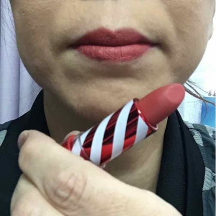 コカコーラリップスティック/THE FACE SHOP/口紅を使ったクチコミ(2枚目)