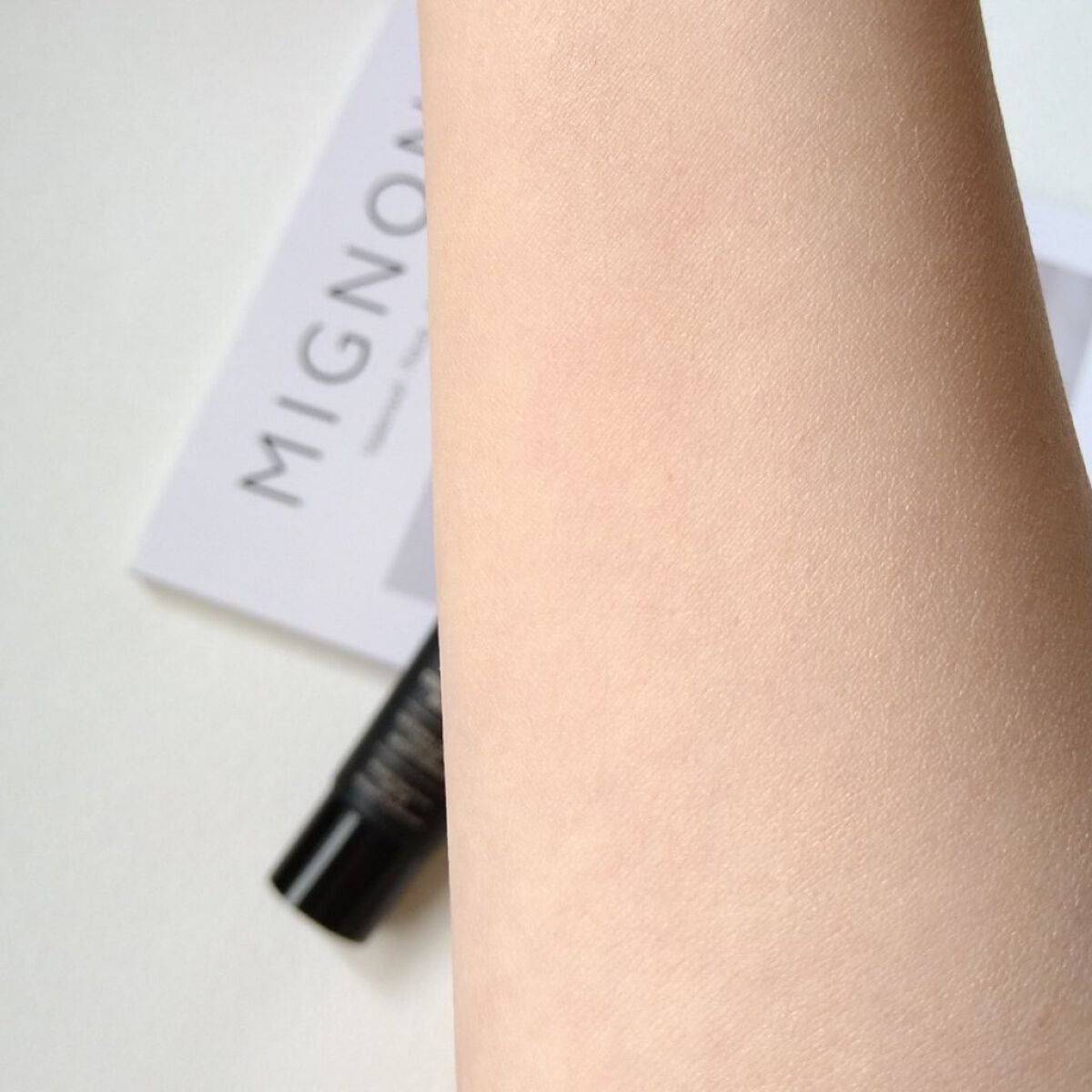 CR ナチュラル マット モイスチャライザー/bareMinerals/クリーム・エマルジョンファンデーションを使ったクチコミ(5枚目)