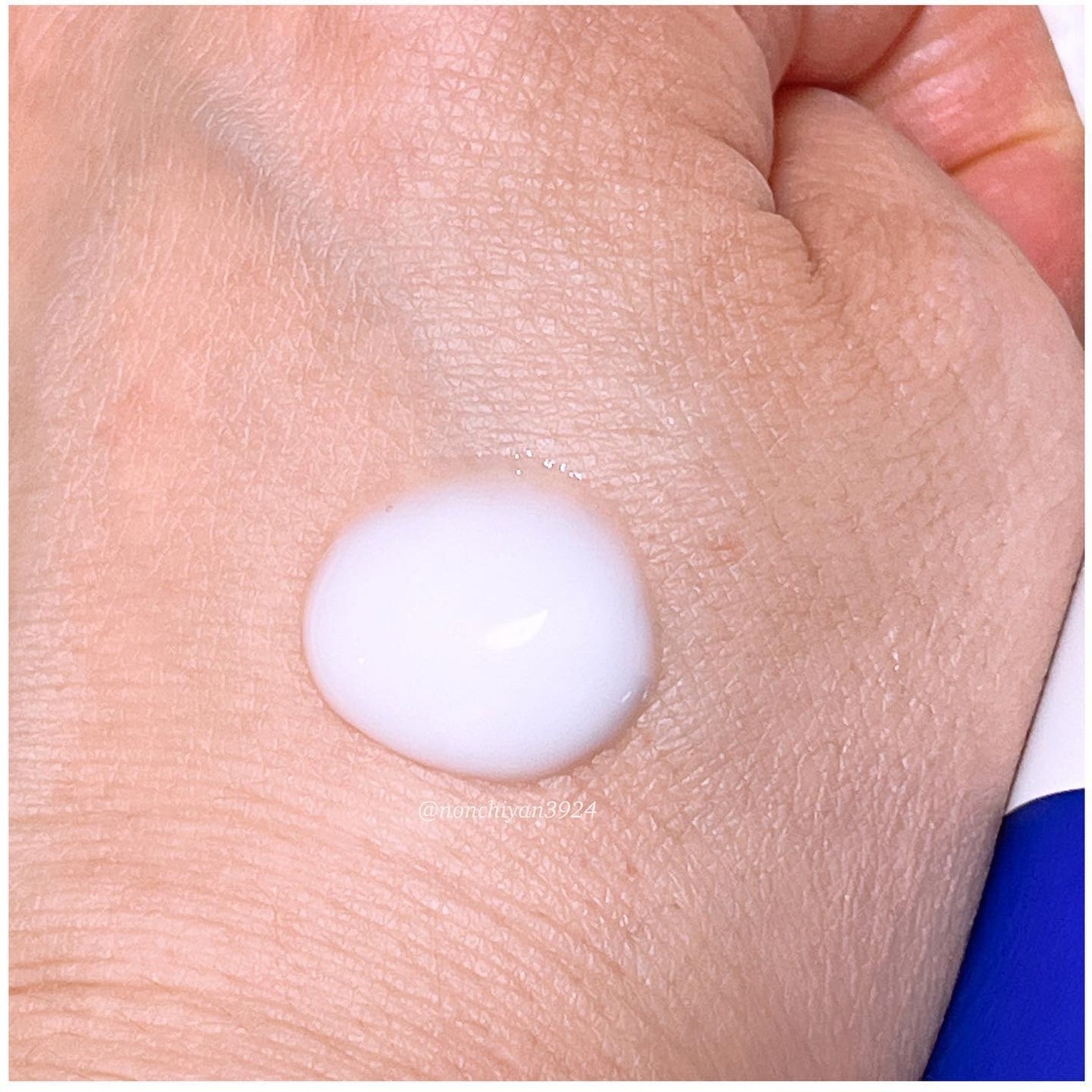 ホワイトミルク/PHYTO/ME/ボディミルクを使ったクチコミ(2枚目)