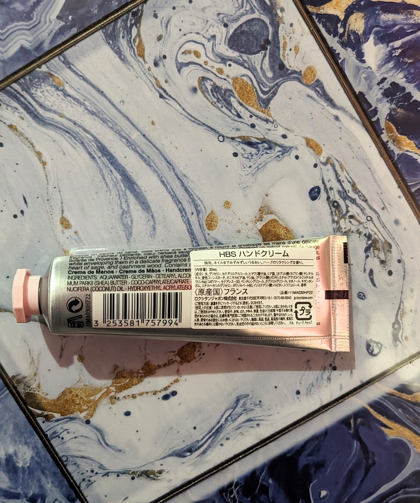 エルバヴィオレット ハンドクリーム/L'OCCITANE/ハンドクリームを使ったクチコミ(4枚目)