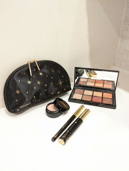 コスメデコルテ クリスマスコフレ2020/DECORTÉ/メイクアップキットを使ったクチコミ(1枚目)