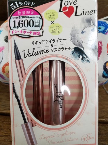 🌼ドン・キホーテでの購入品です。セットで売っていました。パッケージの色がピンクで可愛いです❤︎⃛

🌼ラブライナーもマスカラも色は黒です✎

🌼前から気になっていたラブライナーはとても使いやすかったです