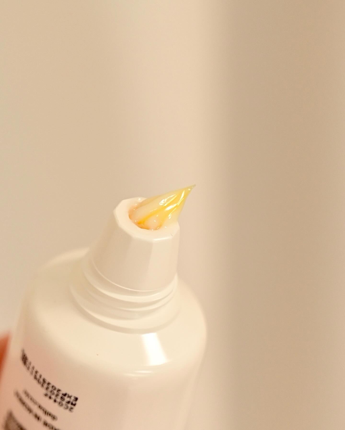 ホワイトトリュフダブルモイスチャークリーム/ダルバ/フェイスクリームを使ったクチコミ（2枚目）