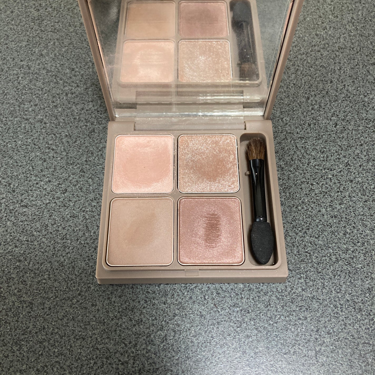 インザミラーアイパレット/Ririmew/アイシャドウパレットを使ったクチコミ(2枚目)