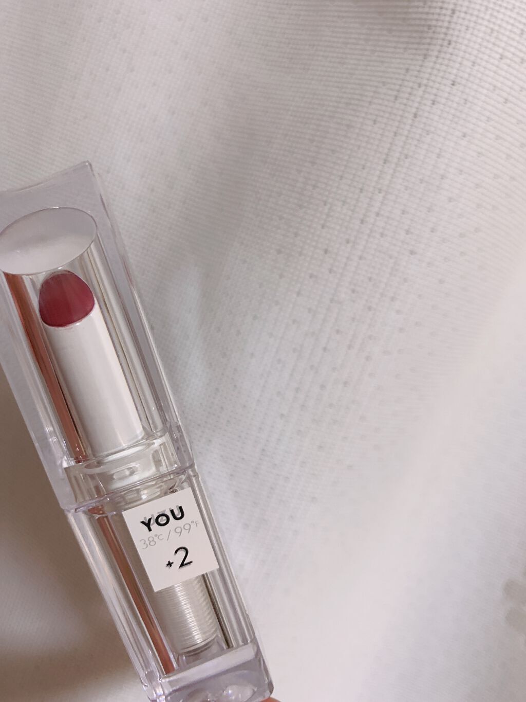 38℃/99℉ LIPSTICK  ＜YOU＞/UZU BY FLOWFUSHI/口紅を使ったクチコミ（2枚目）
