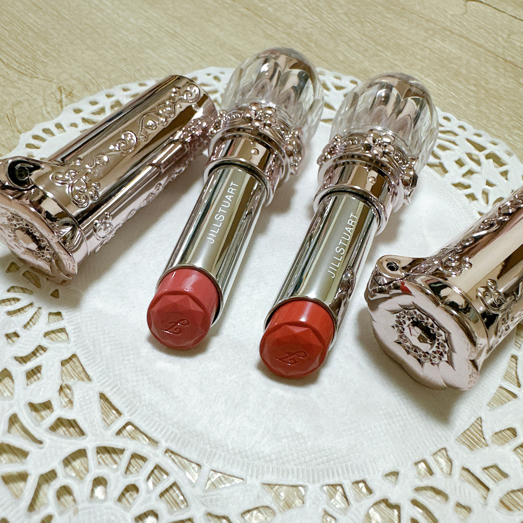 ジルスチュアート リップブロッサム バーム/JILL STUART/口紅を使ったクチコミ（2枚目）