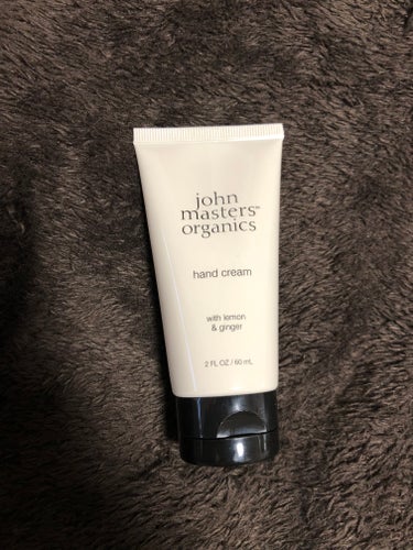 john masters organics L＆Gハンドクリームのクチコミ「【オーガニックなハンドクリーム】

ジョンマスのハンドクリーム使ってみました⭐️

まずとにか.....」（1枚目）