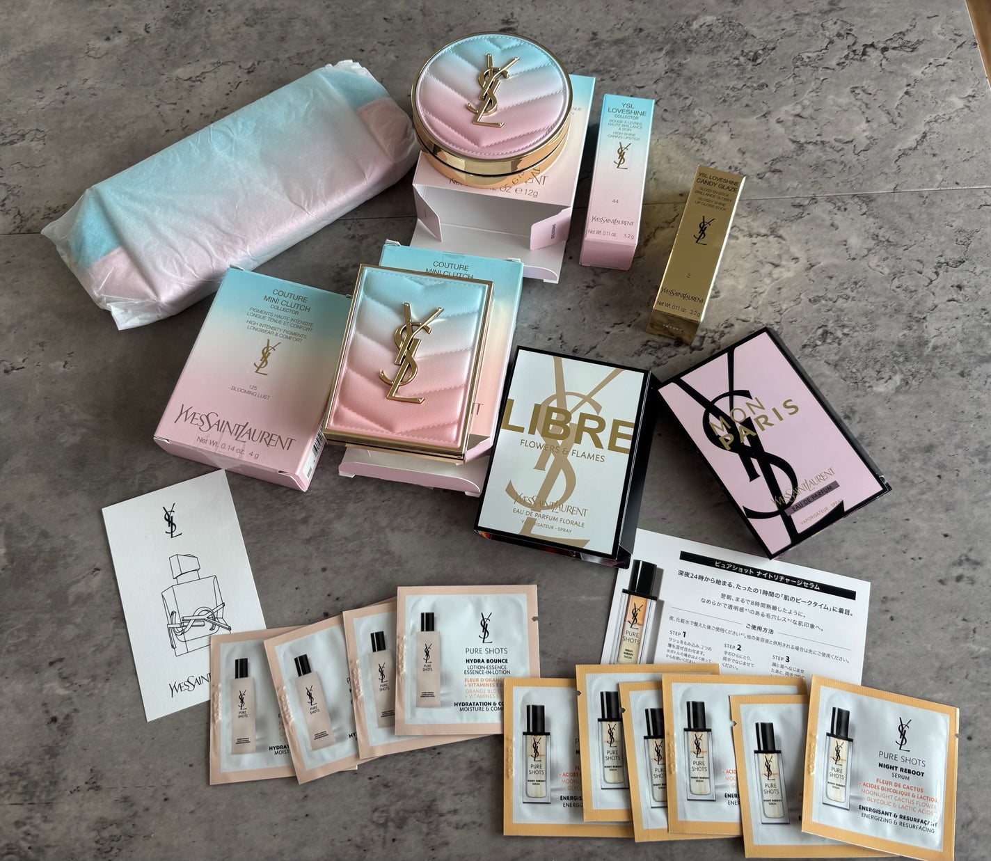 ラディアント タッチ グロウパクト/YVES SAINT LAURENT BEAUTE/クッションファンデーションを使ったクチコミ(3枚目)