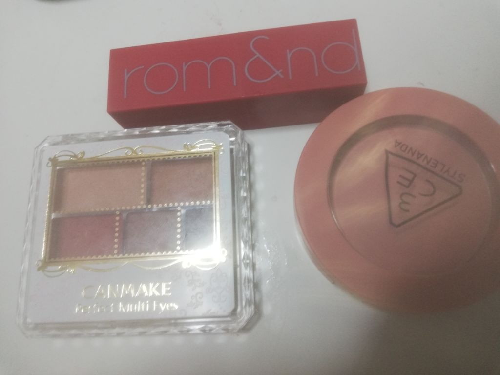 ゼログラムマットリップスティック/rom&nd/口紅を使ったクチコミ（1枚目）