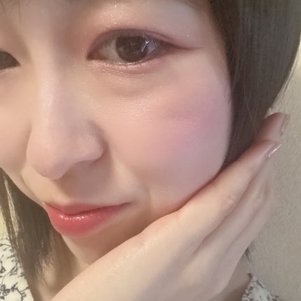 ジルスチュアート パステルペタル ブラッシュ/JILL STUART/パウダーチークを使ったクチコミ(4枚目)