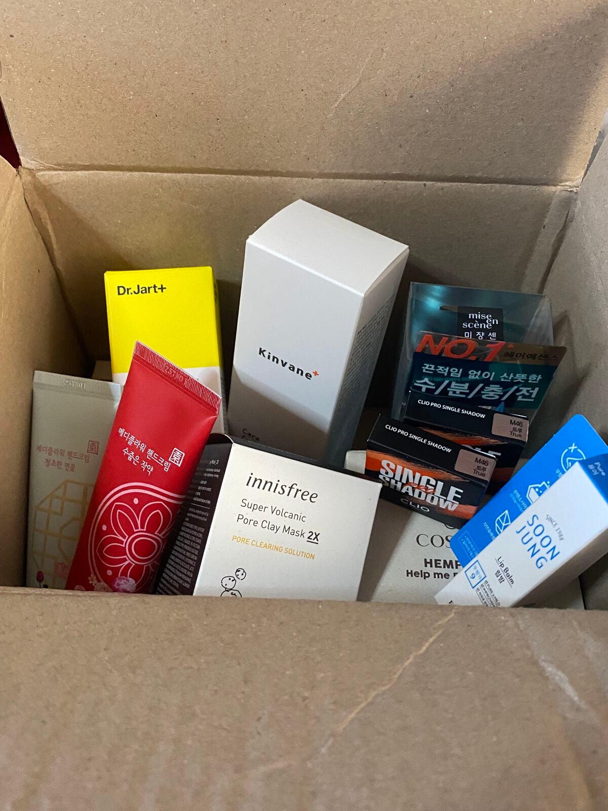 プロ シングル シャドウ/CLIO/単色アイシャドウを使ったクチコミ(3枚目)