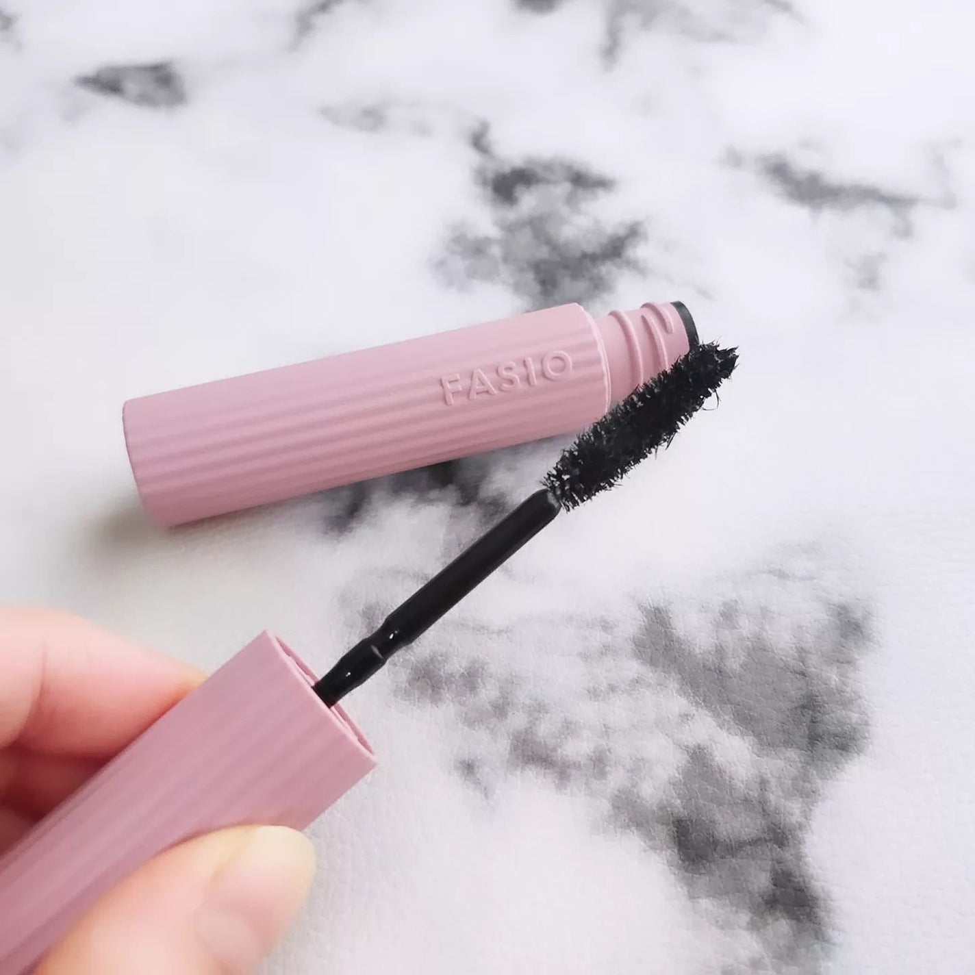 まつパ級 フィルム マスカラ (ロング&ボリューム)/FASIO/マスカラを使ったクチコミ(4枚目)