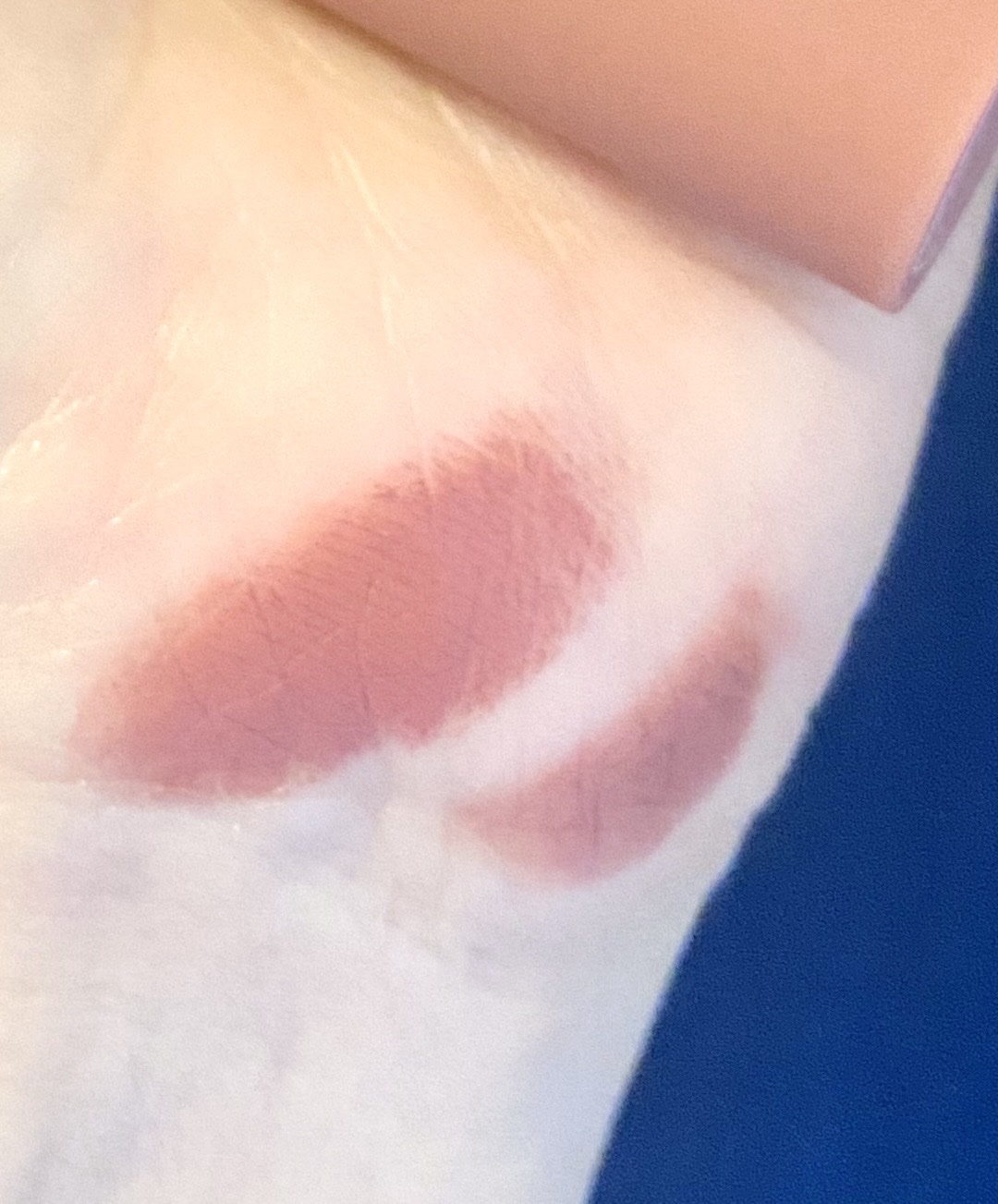 リュクス マット リップ カラー 04 トーニーピンク/BOBBI BROWN/口紅を使ったクチコミ（2枚目）