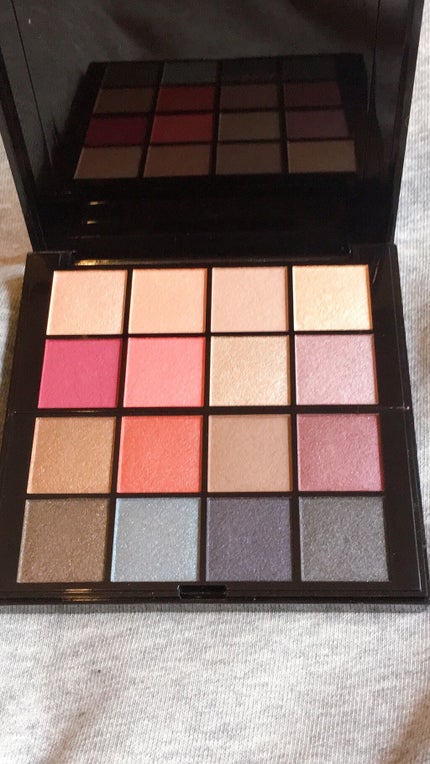 カール ラガーフェルド アイシャドウパレット/ロレアル パリ/アイシャドウパレットを使ったクチコミ(8枚目)
