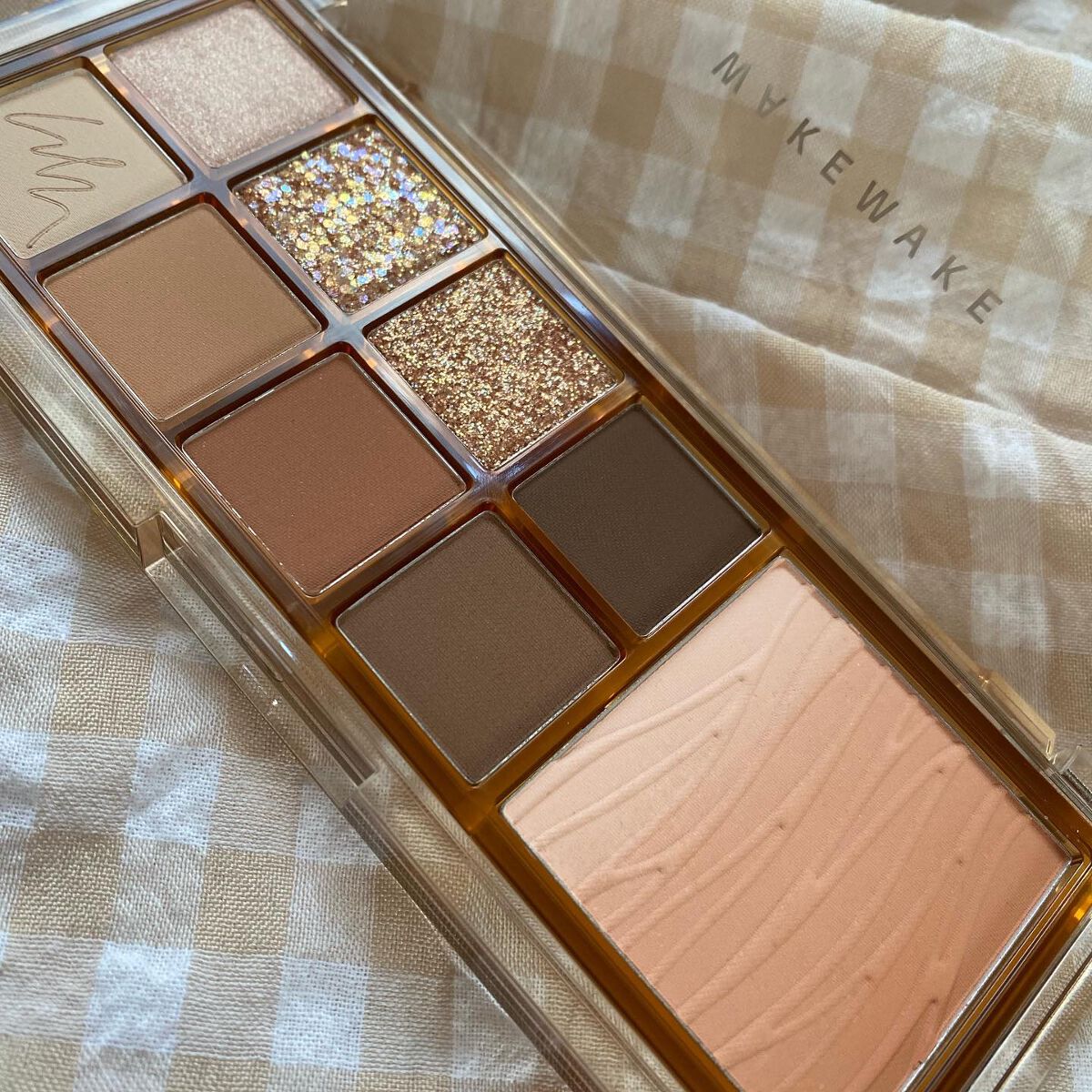 KANNIE on LIPS ãwakemakeðã®ã¢ã€ã·ã£ããŠãã¬ããðæè¿æ¥æ¬ã®åºé ã§ãèŠ..ãïŒ2æç®ïŒ