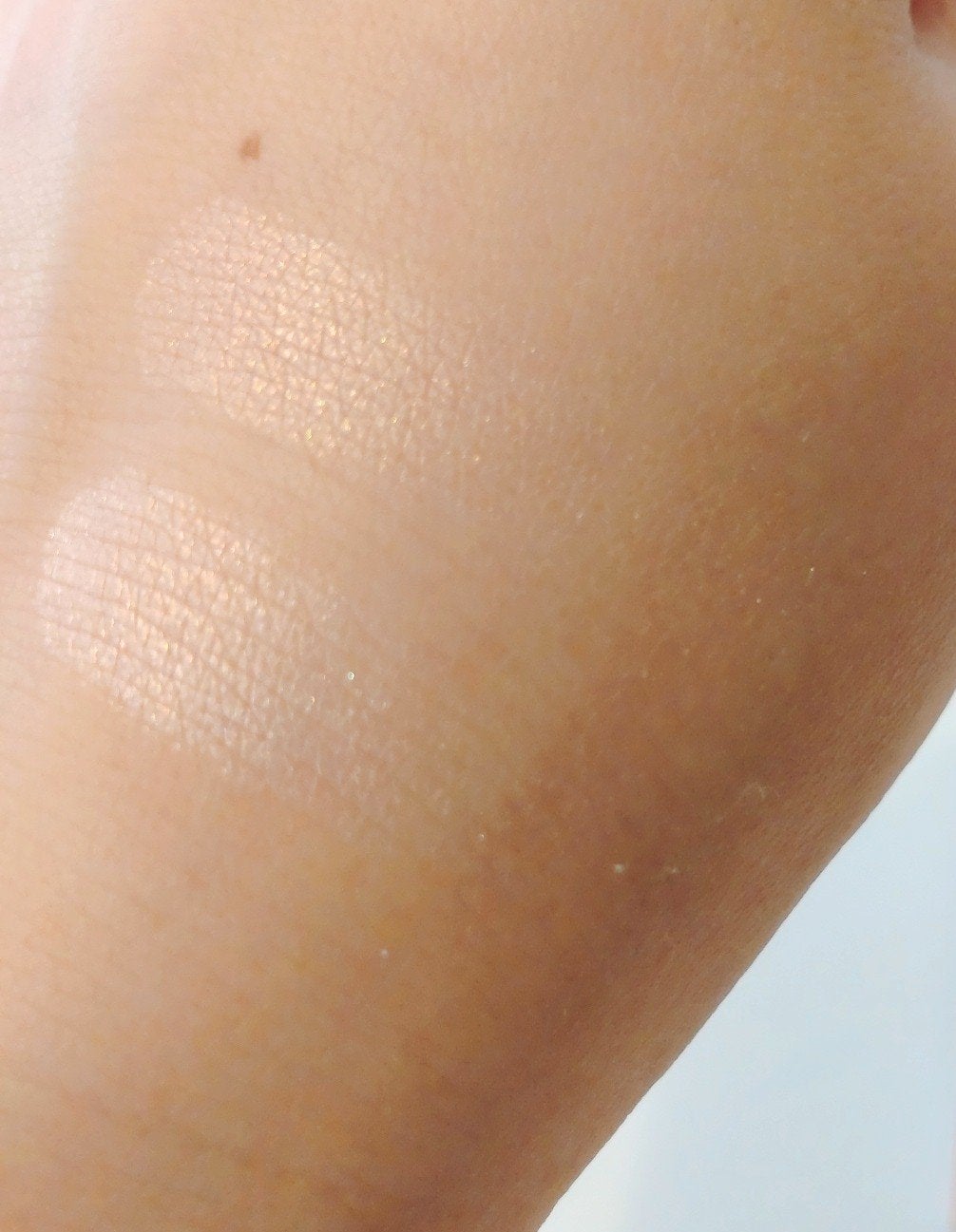 エテュセ グロウスキン フェイスカラー 01 <ハイライター>/ettusais/パウダーハイライトを使ったクチコミ(4枚目)