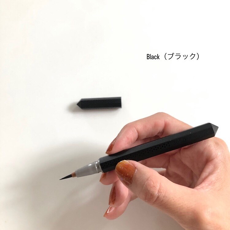 リキッドアイライナー  ブラック(Black)/3650/リキッドアイライナーを使ったクチコミ（3枚目）
