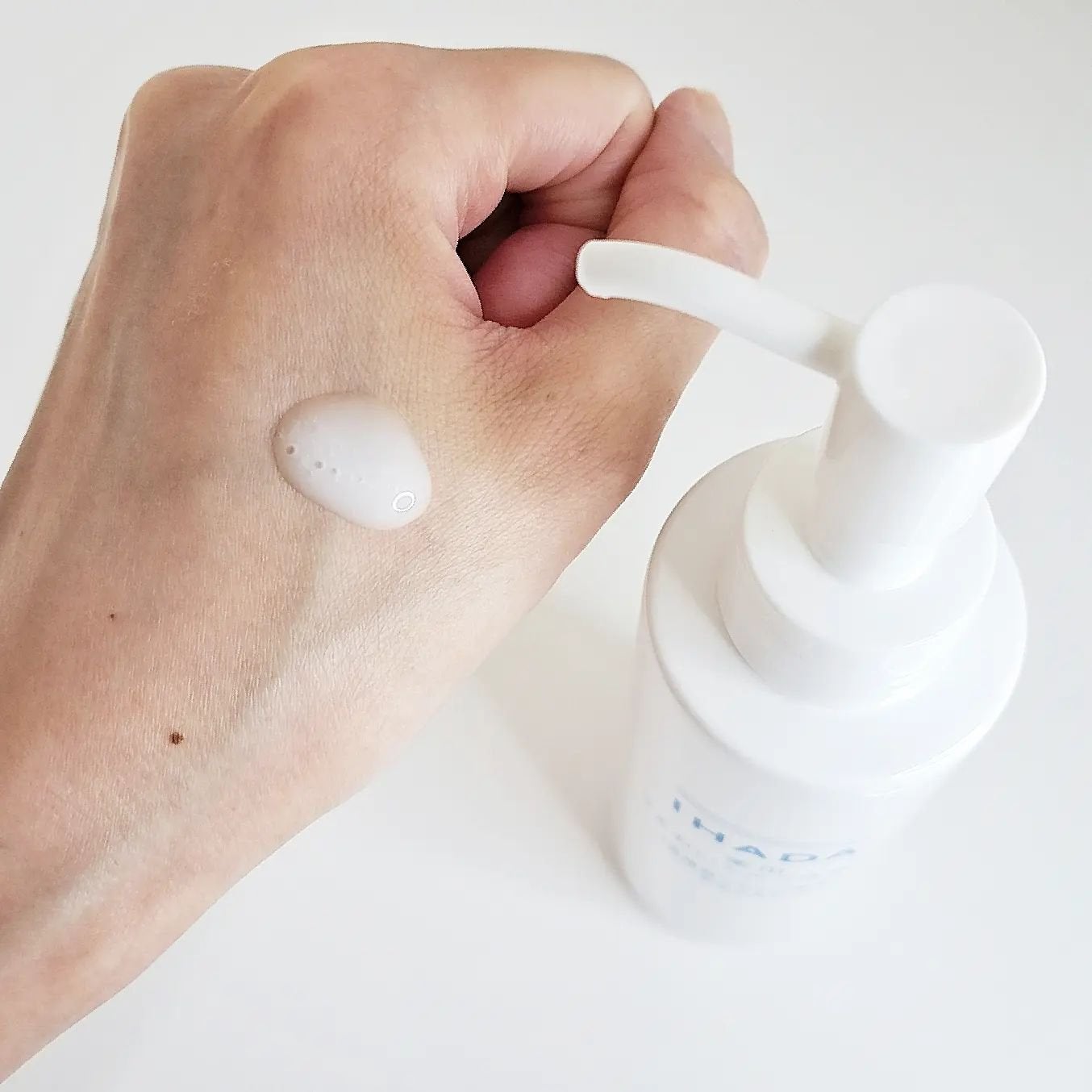 薬用うるおいミルク洗顔料/IHADA/その他洗顔料を使ったクチコミ(4枚目)