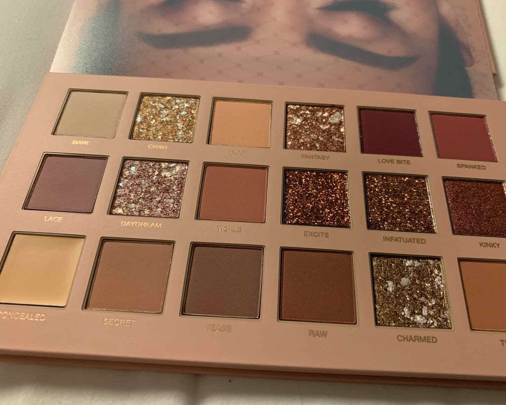 フーダビューティ デザート ダスク アイシャドウパレット/Huda Beauty/アイシャドウパレットを使ったクチコミ(2枚目)