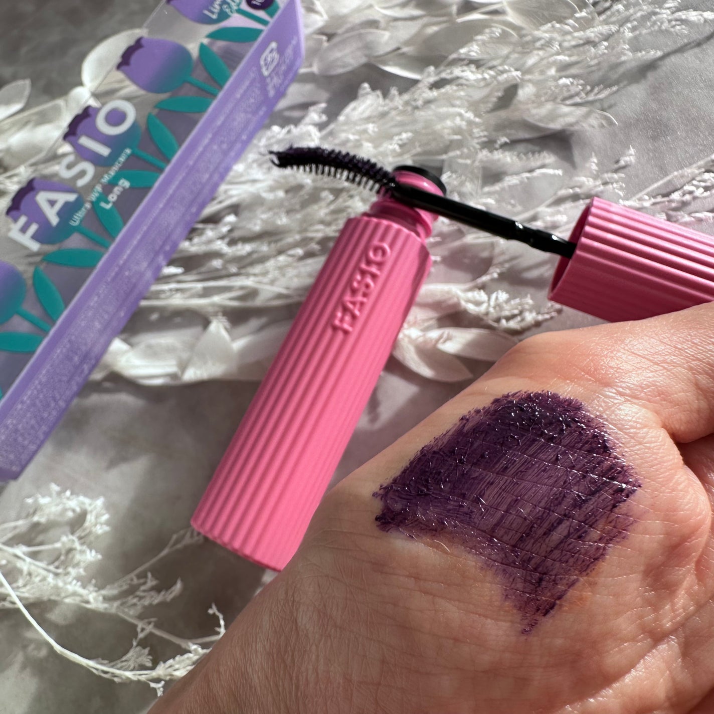 ウルトラ WP マスカラ(ロング)/FASIO/マスカラを使ったクチコミ(4枚目)
