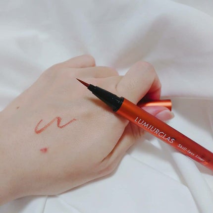 スキルレスライナー/LUMIURGLAS/リキッドアイライナーを使ったクチコミ(2枚目)