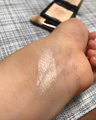 プリズム エアー ハイライター 01 GOLD SHEER/CLIO/パウダーハイライトを使ったクチコミ（3枚目）