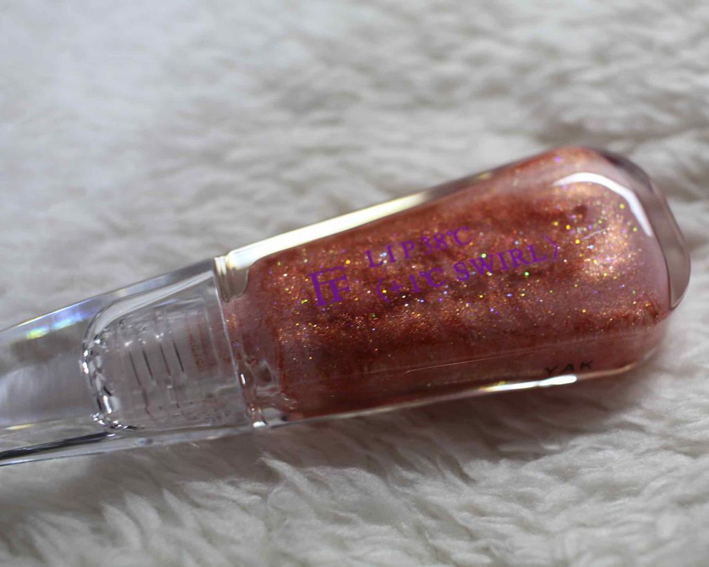 38°C / 99°F リップトリートメント (リップ美容液)/UZU BY FLOWFUSHI/リップケアを使ったクチコミ(2枚目)