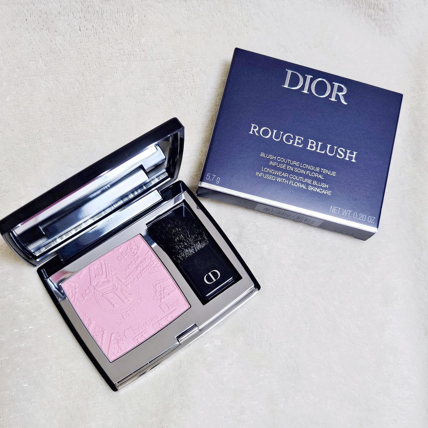 【匿名発送】Dior ディオールスキン ルージュ ブラッシュ トリオンフサテン 限定パウダーチーク】ディオールスキン ルージュ ブラッシュ