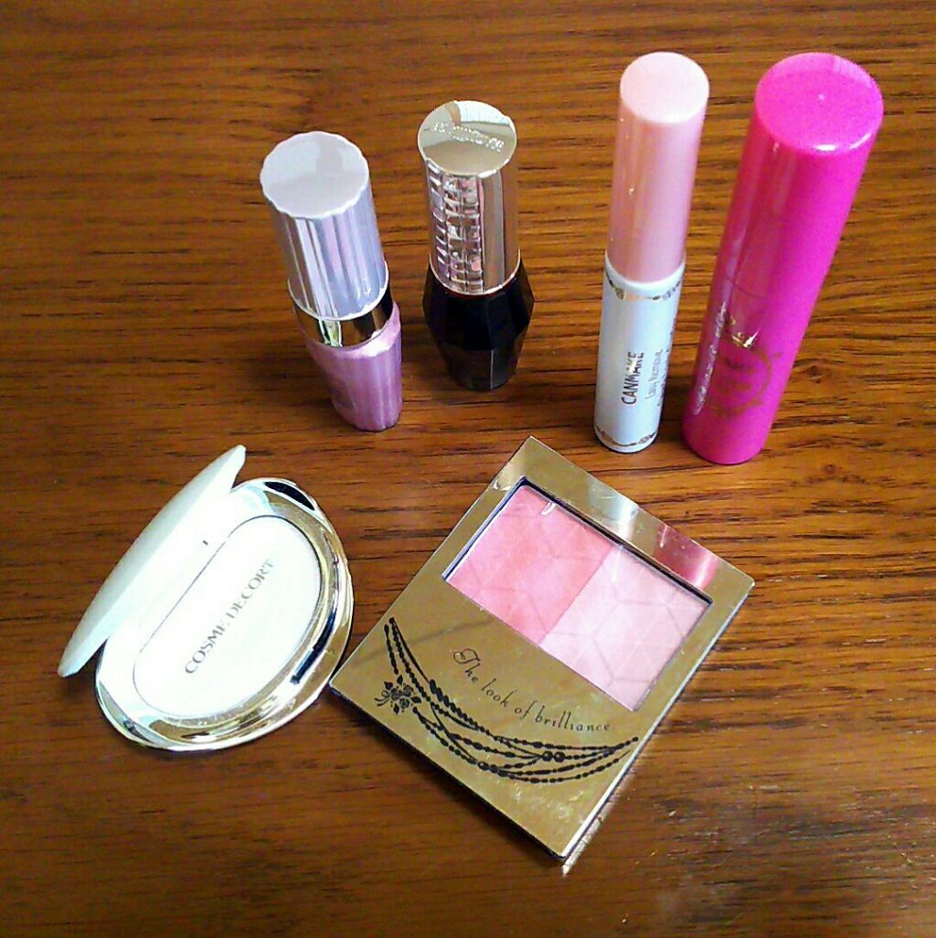 AQ ライトフォーカス/DECORTÉ/単色アイシャドウを使ったクチコミ（2枚目）