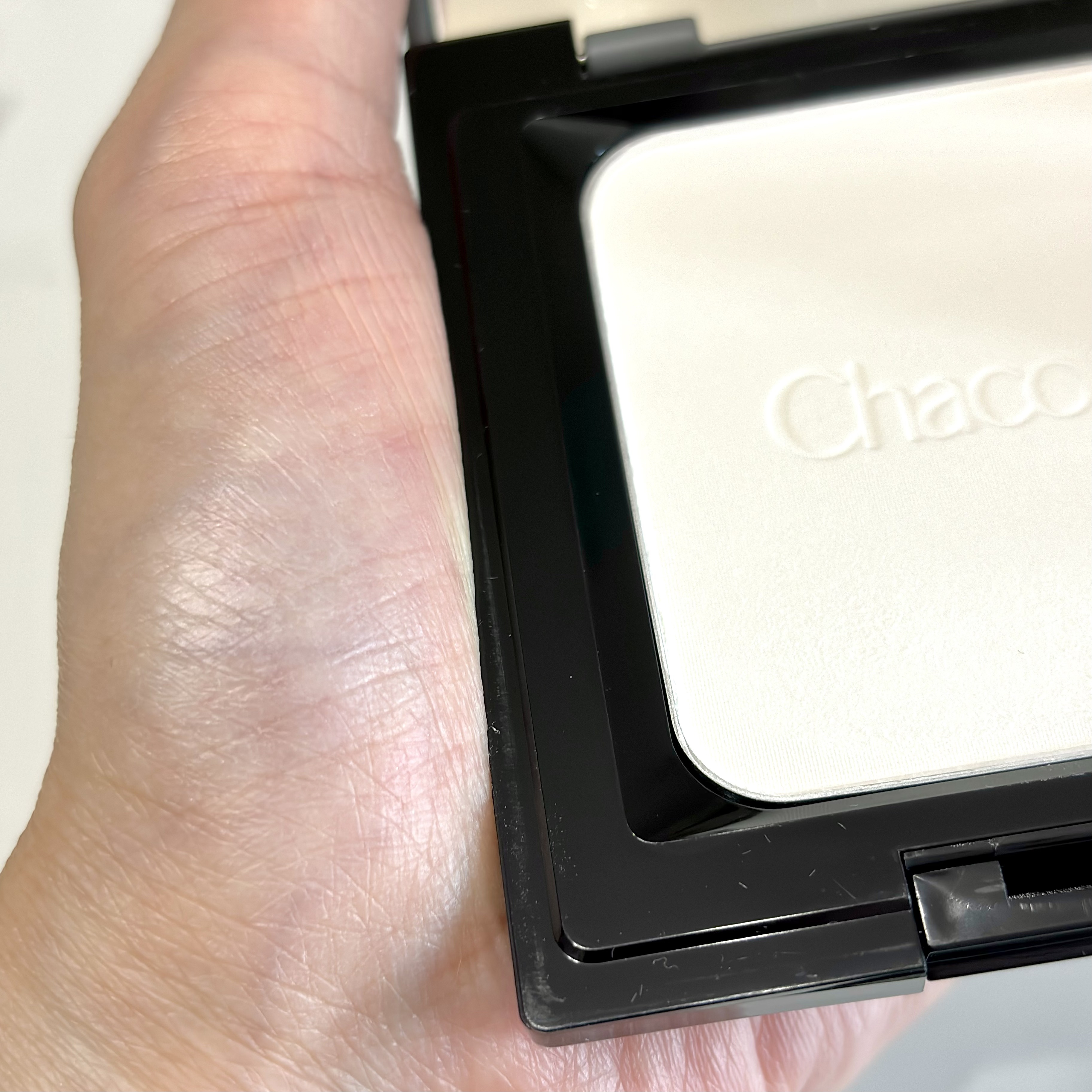 コンプレクションクリエイター/チャコット・コスメティクス/プレストパウダーを使ったクチコミ（2枚目）