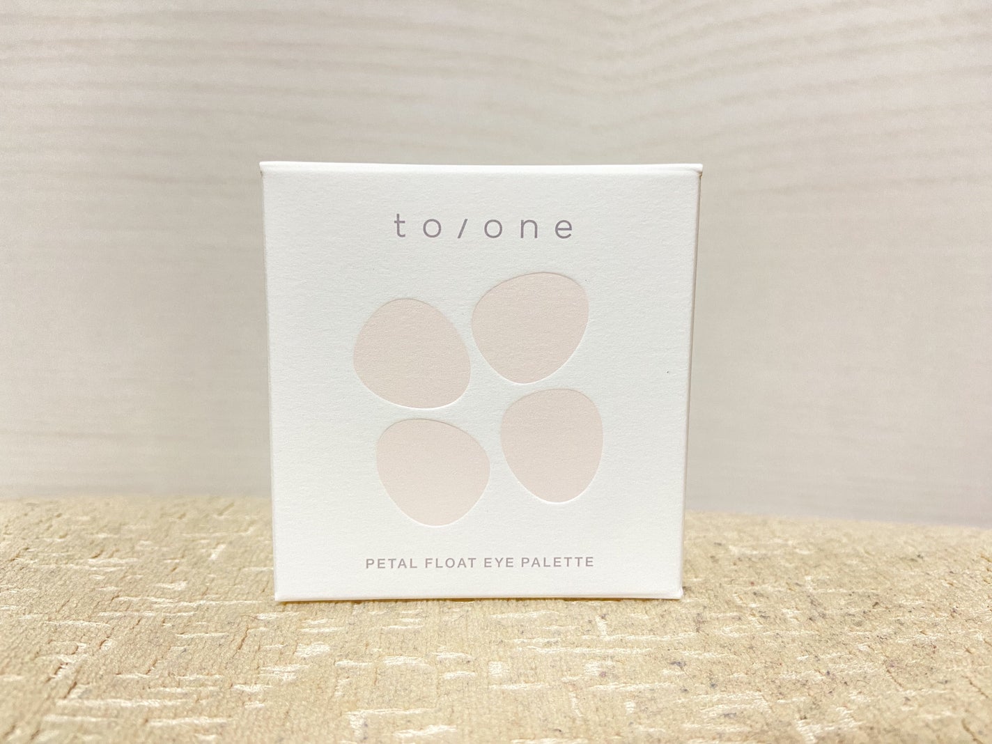 トーン ペタル フロート アイパレット/to/one/アイシャドウパレットを使ったクチコミ(4枚目)