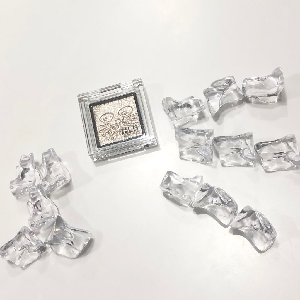 Galaxy Shadow(ギャラクシーシャドウ)/LB/単色アイシャドウを使ったクチコミ(1枚目)