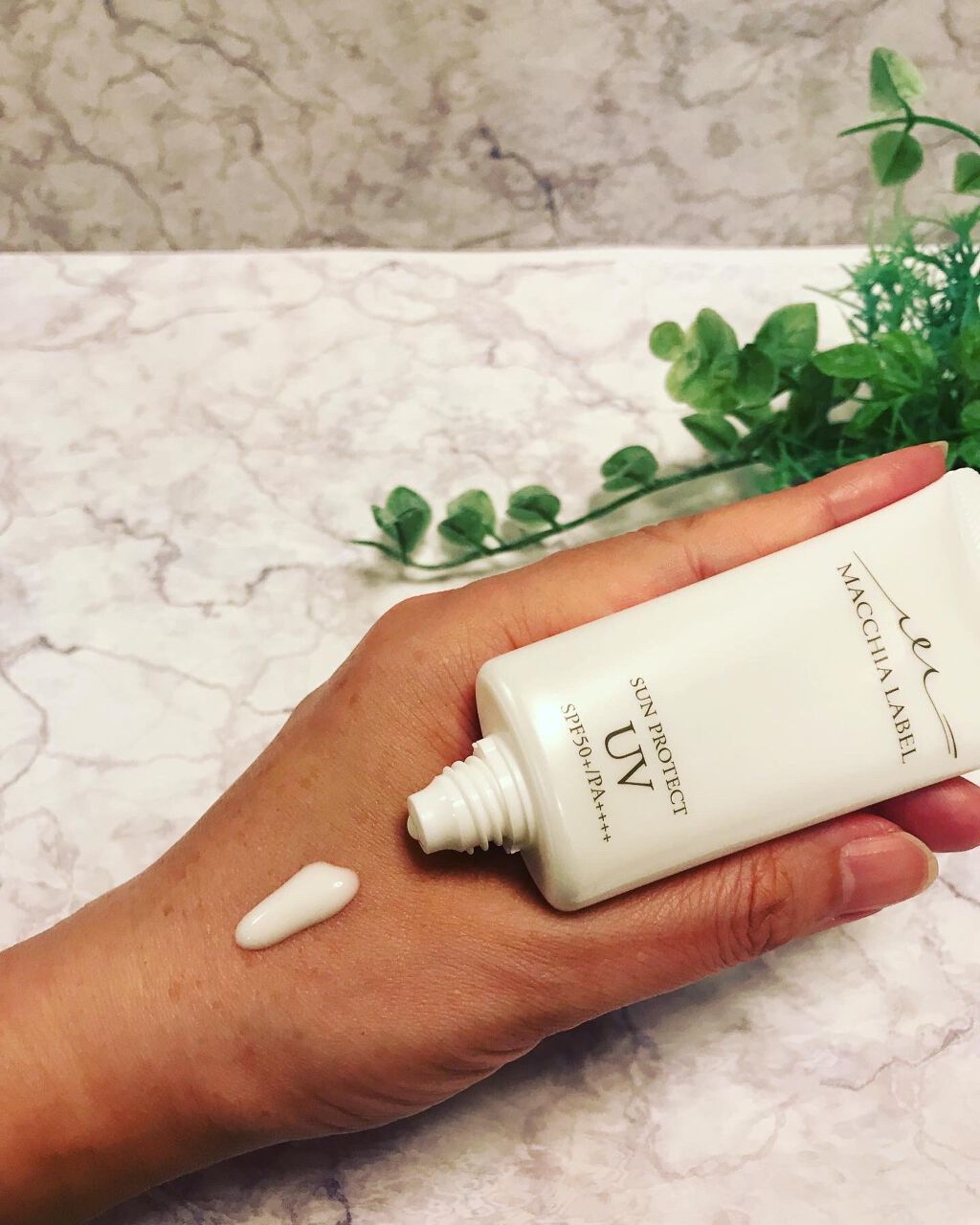 サンプロテクトUVジェル50＋/Macchia Label/日焼け止めジェルを使ったクチコミ（3枚目）