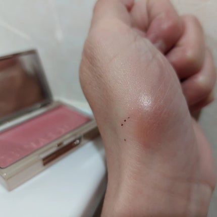 ルナソル カラーリングシアーチークス(グロウ)/LUNASOL/パウダーチークを使ったクチコミ(1枚目)