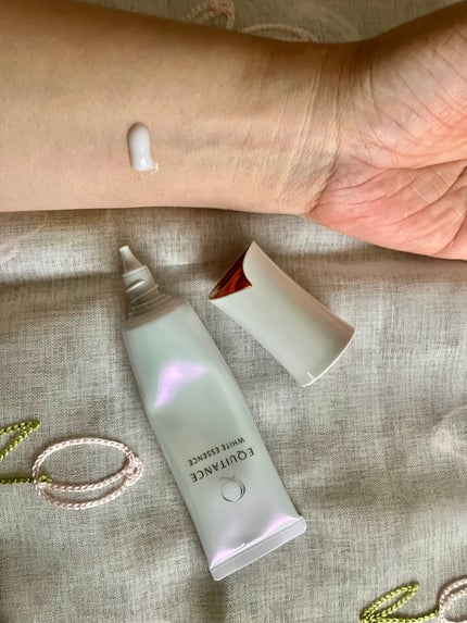 ホワイトエッセンスT/エクイタンス/美容液を使ったクチコミ(2枚目)