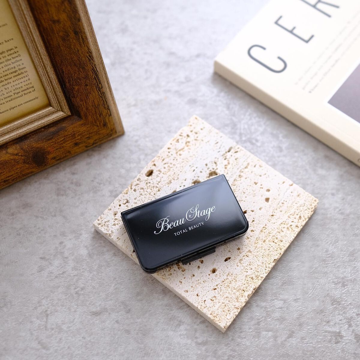 ビューステージ アイブロウパウダー ナチュラル/ビューステージ コスメティック/パウダーアイブロウを使ったクチコミ（1枚目）