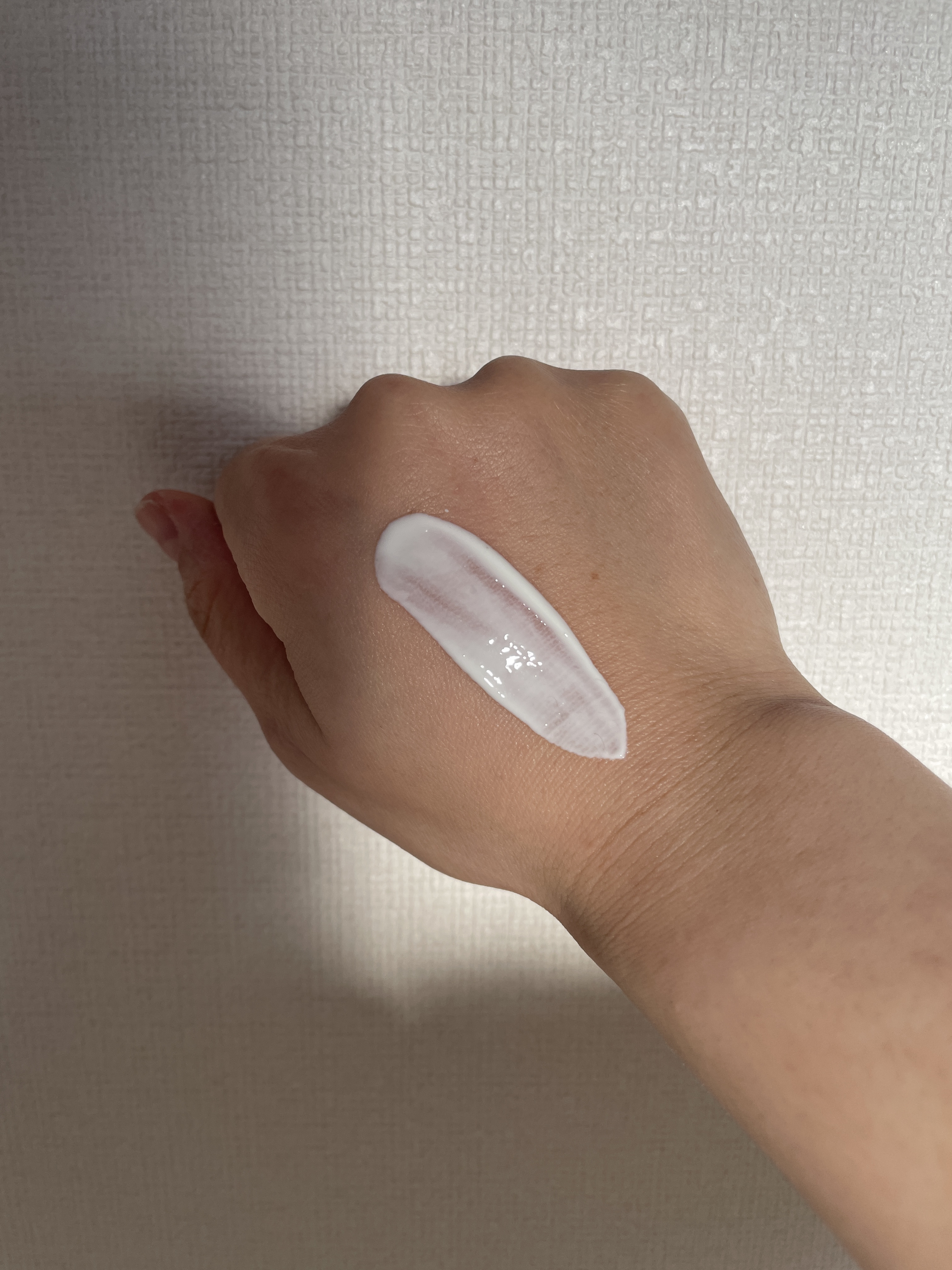 ヒアルーシカ ウォーターフィット サンセラム/SKIN1004/日焼け止めローションを使ったクチコミ（2枚目）