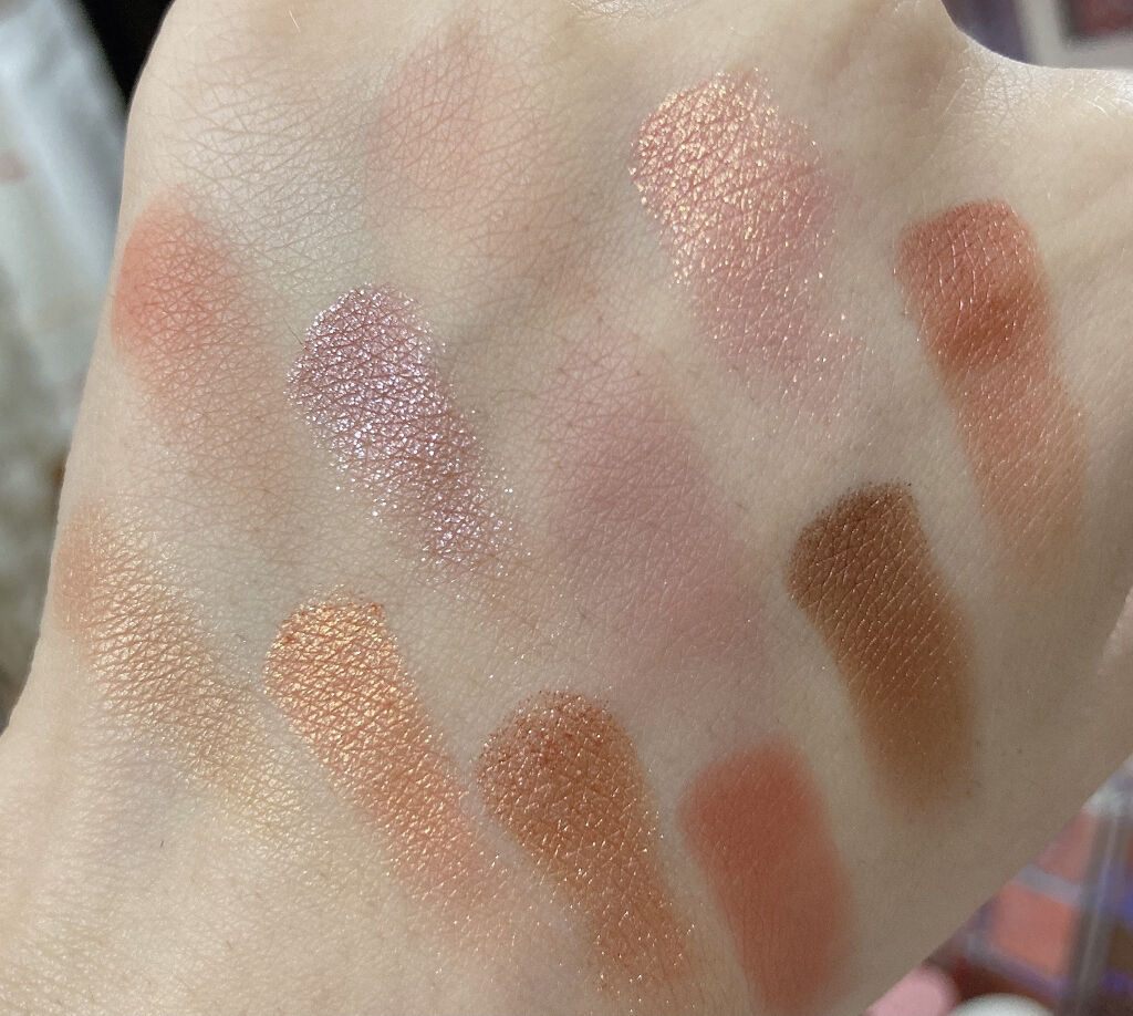 HEXZEスターライトファントム１２アイシャドウ０１/HEXZE（ヘックスゼ）/アイシャドウパレットを使ったクチコミ（3枚目）