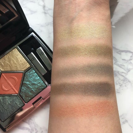 サンク クルール クチュール<バーズ オブ ア フェザー>/Dior/アイシャドウパレットを使ったクチコミ(3枚目)